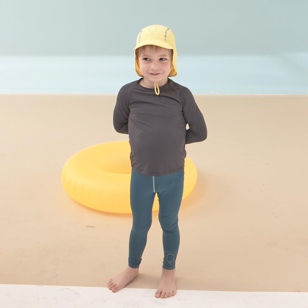 Kidsumplay Simple T-Shirt Rashguard เสื้อว่ายน้ำแขนยาวกัน UV