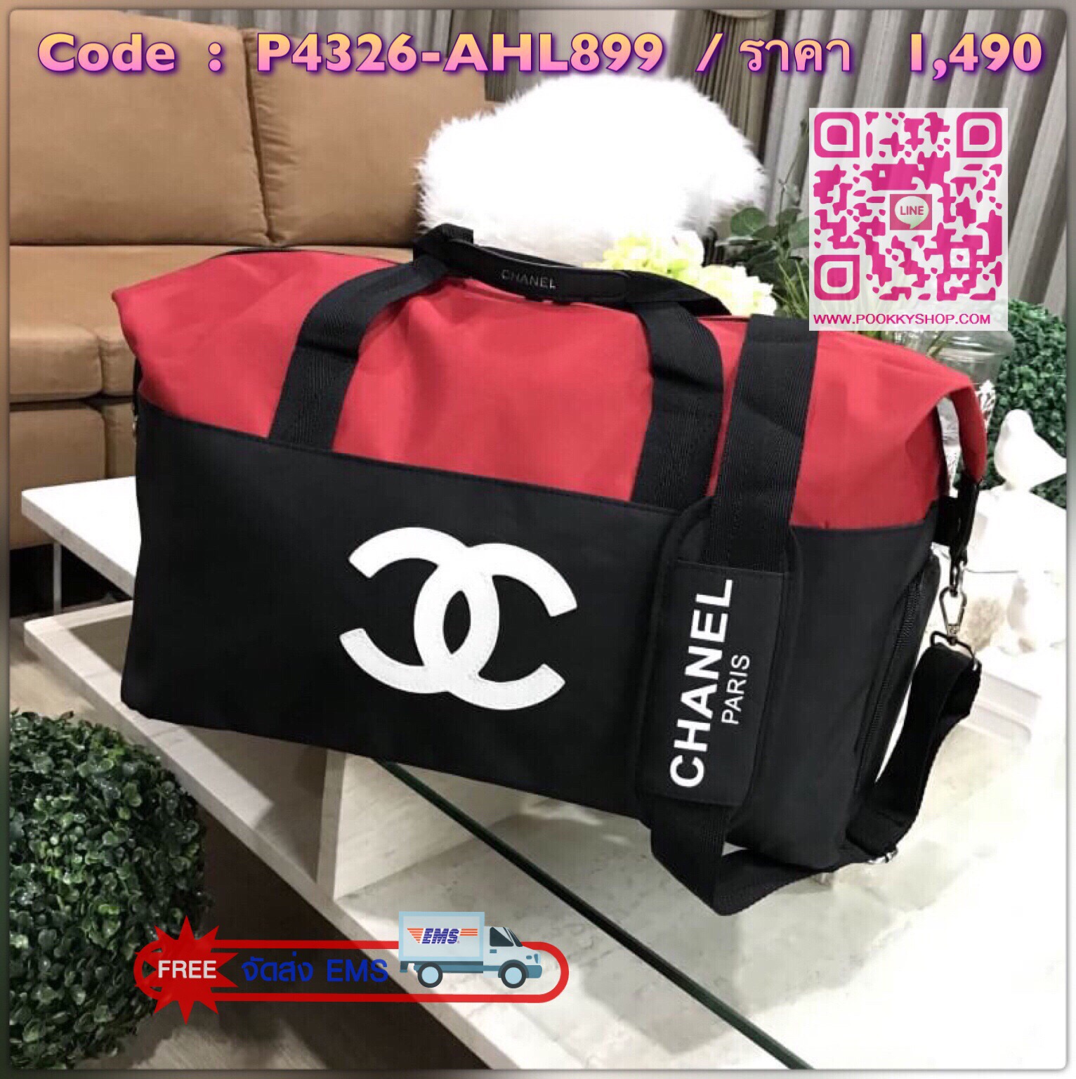 Restock! CHANEL VIP GIFT Large Travel Bag กระเป๋าเดินทาง Gift With Purchase รุ่น Limited พรีเมี่ยมกิ๊ฟของเเท้จาก Chanel Perfumes Counter วัสดุ NYLON เนื้อหนาสีทูโทนดำแดงสกรีนโลโก้ด้านหน้า เปิดปิดด้วยซิป หัวซิปแบรนด์ ใบใหญ่จุใจ พิเศษ! มีช่องใส่รองเท้าด้านข