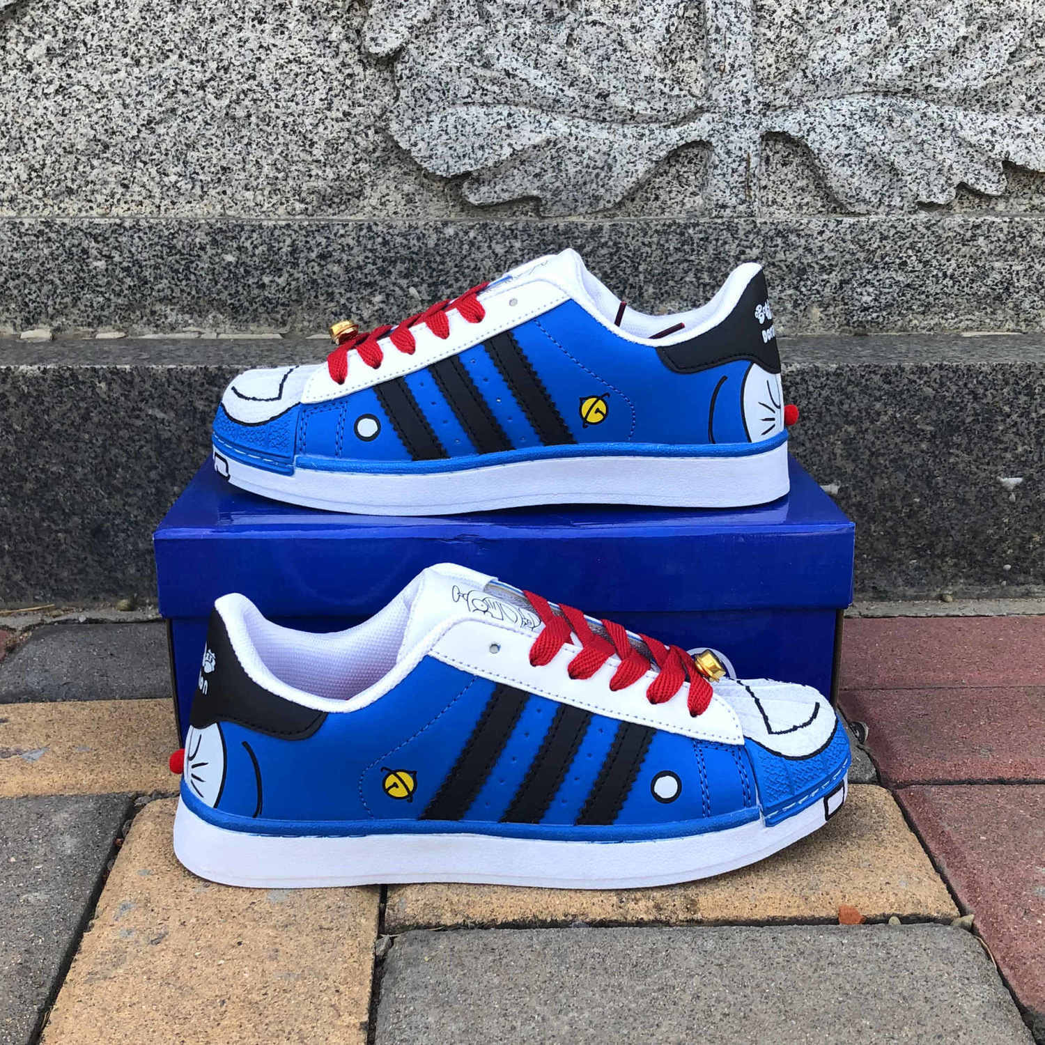 รองเท้าผ้าใบหนังหุ้มข้อ สกรีนลายน่ารัก พื้นนิ่ม ใส่สบาย