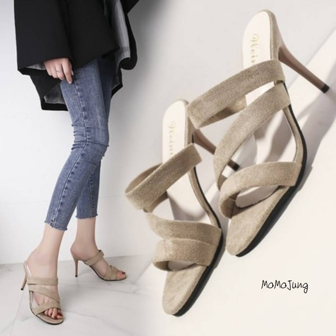 🌼พร้อมส่ง🌼 รองเท้าส้นสูง ผ้าสักหราดงานสวย พื้นเท้านิ่ม ส้นเข็มสูง3.5นิ้ว ใส่แล้วเท้าเรียวสวย แมทเข้ากับทุกชุด