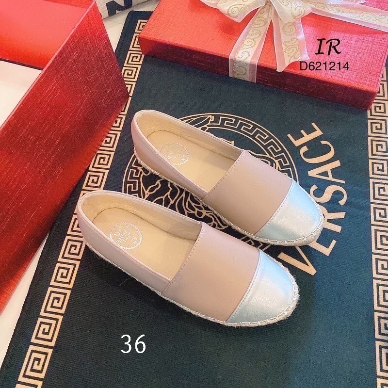 SALE ลดกระหน่ำเคลียร์สต๊อก 450 ส่งฟรี ems เลยจ้า สินค้าใหม่ไม่มีตำหนิ