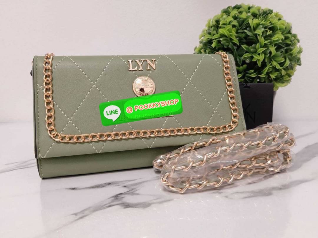 Lyn กระเป๋าสตางค์ สะพายข้าง คอลเล็คชั่นใหม่ สายสะพายสามารถถอดออกได้นะคะ