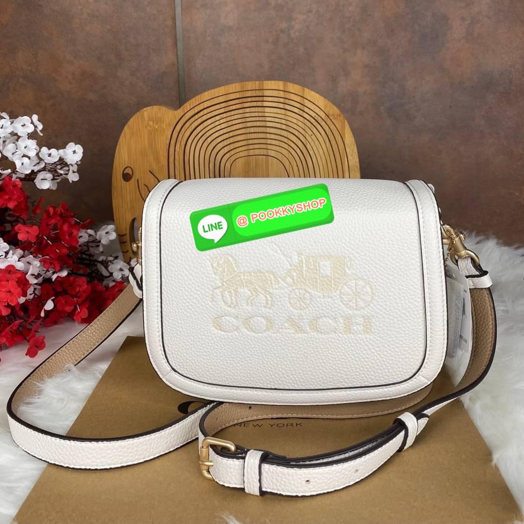 CoachSADDLE BAG WITH HORSE AND CARRIAGE (COACH C4058) หนังกรวดละเอียดภายในกระเป๋ามัลติฟังก์ชั่น กระดุมแม่เหล็ก ซับในผ้านอกกระเป๋าเปิด สายสะพายถอดได้ สายสะพายยาว 22" สำหรับสะพายไหล่หรือ crossbody