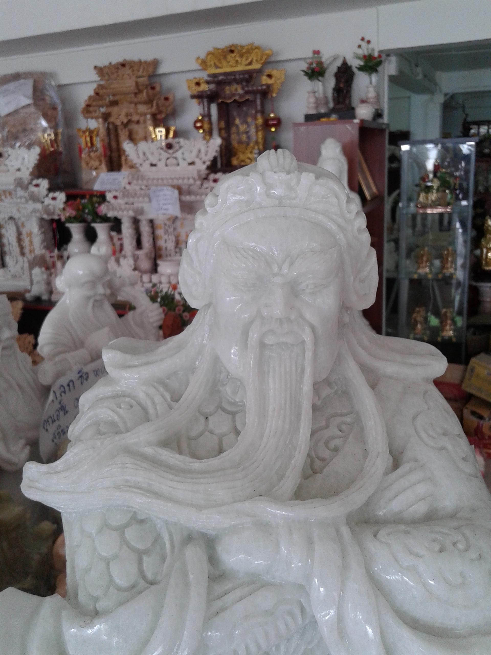 เทพเจ้ากวนอู หินอ่อน สูง 50 กว้าง 20 เซนติเมตร