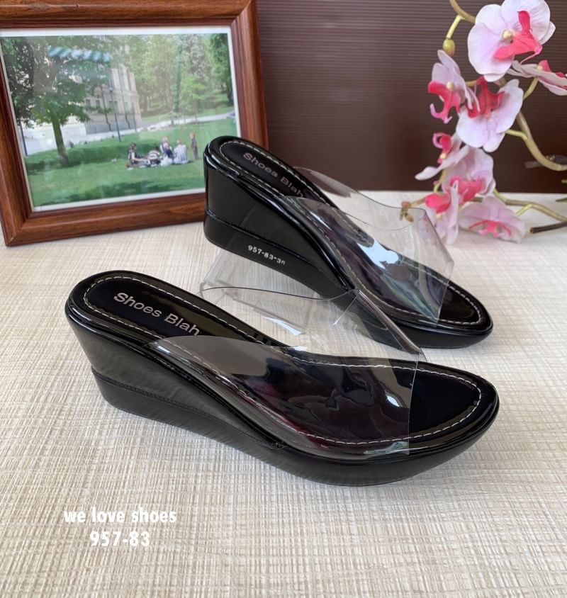 พร้อมส่ง รองเท้าส้นเตารีด พลาสติคใสนิ่ม ใส่สบายไม่บาดเท้า แบบขายดี น้ำหนักเบา สูง 2.5 นิ้ว