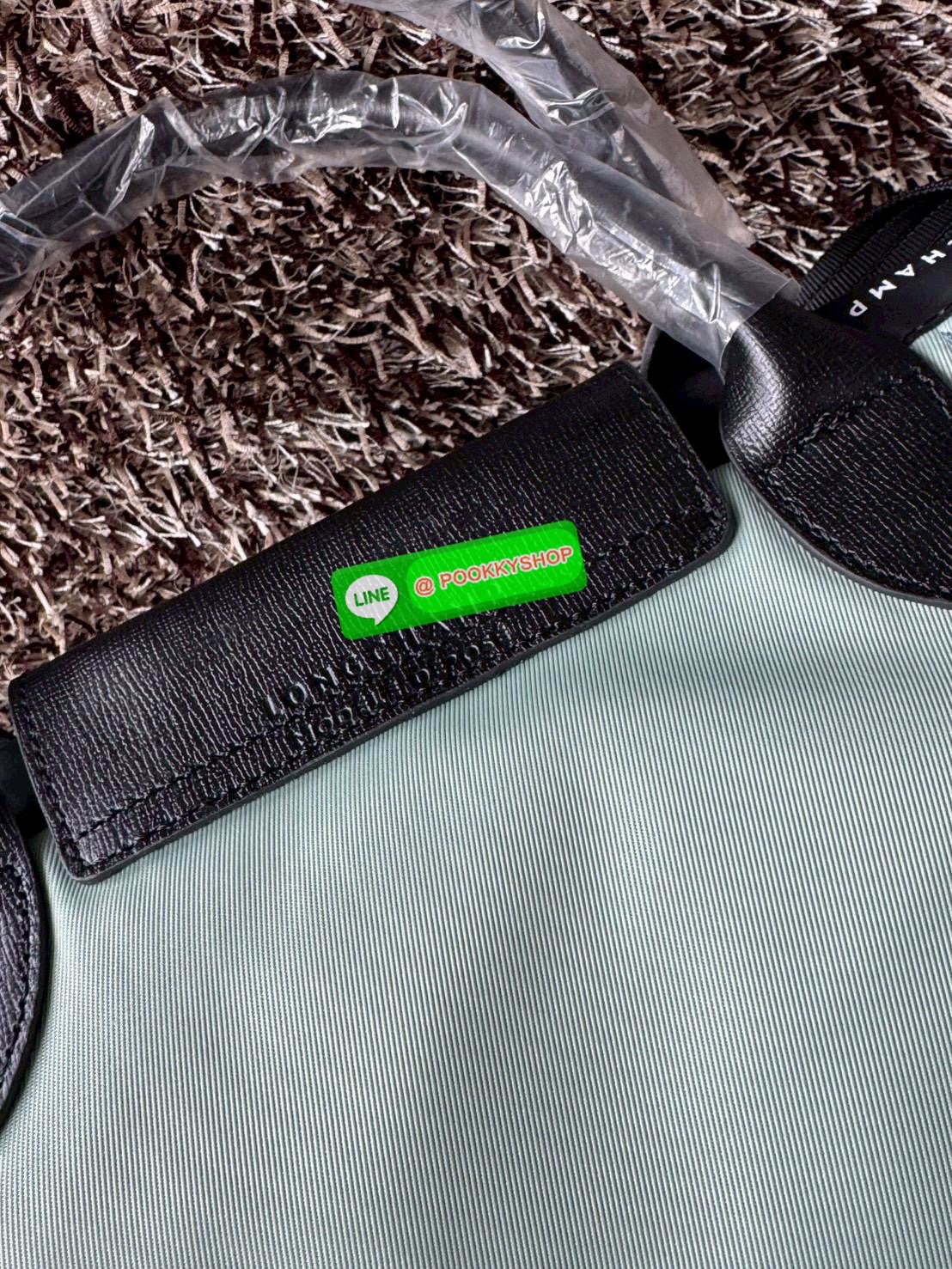 Large 💕Longchamp LE PLIAGE ENERGY L HANDBAG LE PLIAGE รีไซเคิล ECONYLสไตล์สปอร์ต ทันสมัย และใช้งานได้จริง น้ําหนักเบา กระเป๋าใบนี้เป็นเครื่องประดับที่มีเสน่ห์ในอุดมคติที่จะติดตามคุณในทุกกิจกรรมยามเย็นของคุณ มาพร้อมกับสายสะพายไหล่ปรับได้ สามารถพกพา