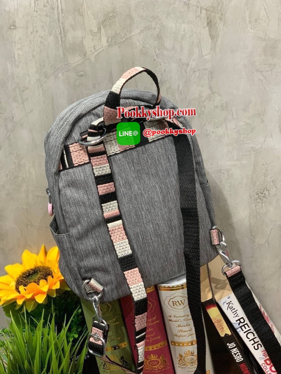 Kipling 3in1 mini backpack จาก Grey Weave Collection กระเป๋าเป้ขนาดมินิ แปลงได้3สไตล์ 3ลุคช์ สามารถถือ/สะพายข้างหรือเป็นเป้ก็ได้ มีช่องซิปใช้งาน2ช่อง ภายในแบ่งเป็นช่องเล็กใส่ของจุกจิก ด้านหน้าเพิ่มช่องเล็กเปิดปิดด้วยซิป มาพร้อมพวงกุญแจลิงและสายสะพาย2เส้นป