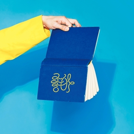 SHINEE JONGHYUN 1ST ALBUM - LIKE IT (좋아)