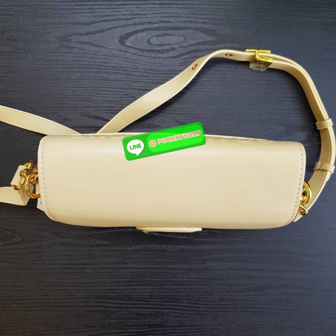 DIOR BAG VIP GIFT WITH PURCHASE (GWP) จาก DIOR DUTY FREE COUNTER