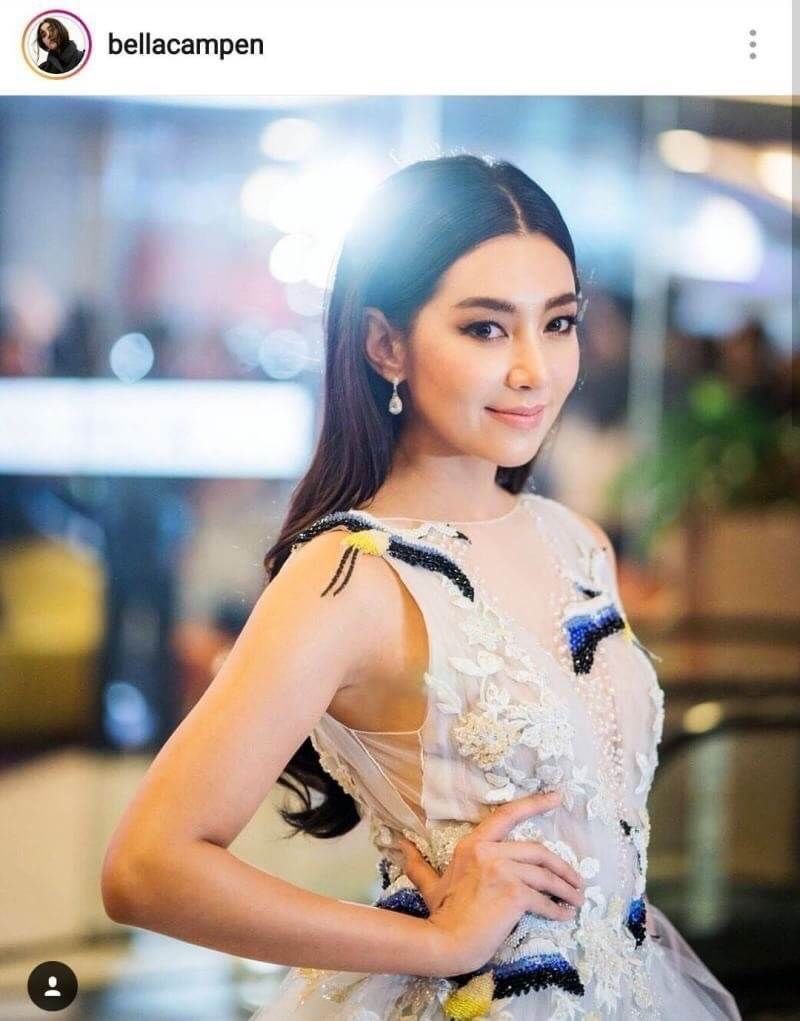 New Arrival !!!!!! ต่างหูเพชร CZ แท้ งานสวยหรู เพชรละเอียด มีไฮโซมากๆค่ะ ดีไซส์สวย รุ่นนี้การันตีความสวยเลยนะคะ เพชรวิ้ง เพชรเยอะ เพชรละเอียดม้ากกกก ตัวเรือนสีเงิน งานชุบ 18KGP ไม่ลอกไม่ดำ Made in Korea