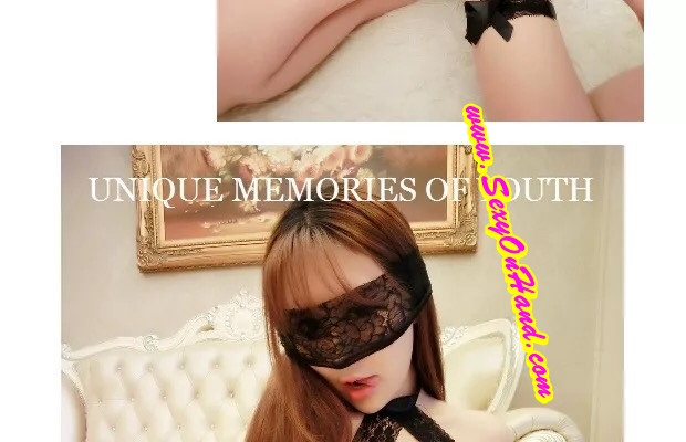 ชุดบิกินี่ Bikini ลูกไม้ซีทรู แถบลูกไม้ คล้องคอ สีดำ แต่งแหวกหน้าอก โชว์ความเซ็กซี่ร่องอก กางเกงแต่งสายแบบเว้าเป้า แบบสวยเอ๊ก เซ็กซี่ เปรี้ยวจี๊ดส์เข็ดฟันคะ เนื้อผ้าลูกไม้เนียนนุ่ม เกรดพรีเมี่ยม น่าสัมผัส มากๆเลยคะ