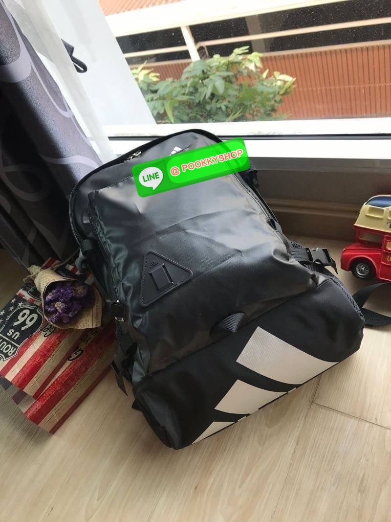 Adidas Adidas BTS BP1 [AZ8644] Backpack Black กระเป๋าเป้สะพายหลัง รูปทรงคลาสสิคคลาสสิกเรียบง่ายในแบบอาดิดาส รองรับทุกการใช้งานที่คต้องการ กระเป๋าสะพายหลังใบนี้ผลิตจากโพลีเอสเตอร์เบาและกันน้ำ ออกแบบให้จุได้เยอะและเก็บทรงไม่ให้ดูเทอะทะ ไม่ว่าจะเป็นหนังสือหร