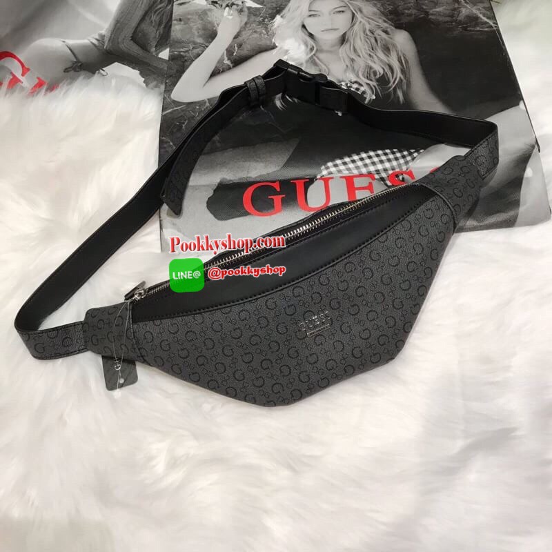 GUESS DIEM LOGO BELT BAG กระเป๋าคาดอกรุ่นยอดนิยม จาก GUESS FACTORY วัสดุ Saffiano PVC คุณภาพดี นิ่ม น้ำหนักเบา ด้านหน้าประดับด้วยโลโก้แบรนด์สุดหรู เปิดปิดกระเป๋าด้วยซิปสะดวกใช้ ด้านในโล่งกว้างมีช่องซิปสำหรับใส่ของ สามารถใส่iphoneได้ทุกรุ่น ซับในลายแบรนด์