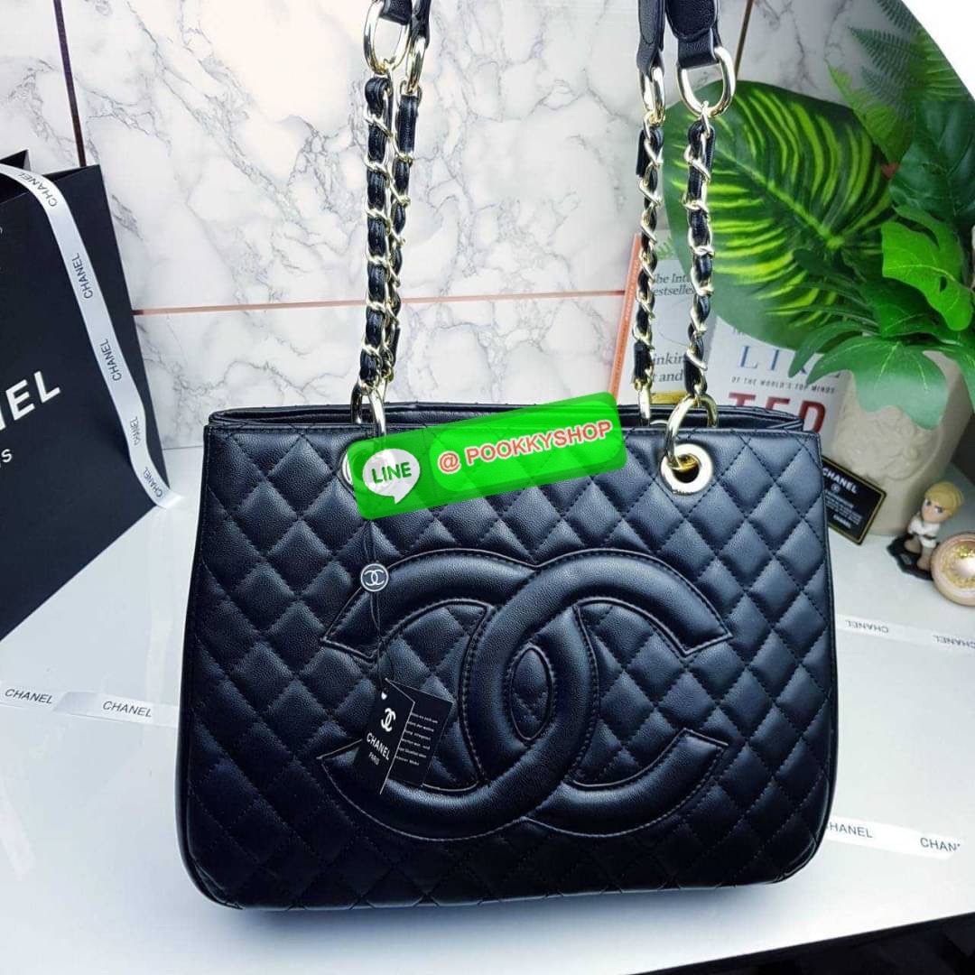 CHANEL BAG VIP GIFT WITH PURCHASE (GWP) จาก CHANEL DUTY FREE COUNTER (CHN546) กระเป๋าสะพาย รุ่น tote ทรงสวย ขนาดกำลังดี จุของได้เยอะ
