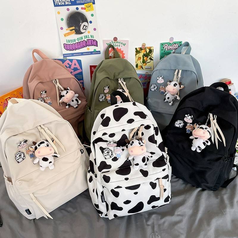 รุ่นใหม่ พร้อมส่ง!!!!!!! Angus backpack ต้อนรับปีวัวกับเป้น้องวัวแองกัส รุ่นนี้แถมฟรี! เข็มกลัด3ชิ้นตามภาพ และพวงกุญแจตุ๊กตาวัวทุกใบ