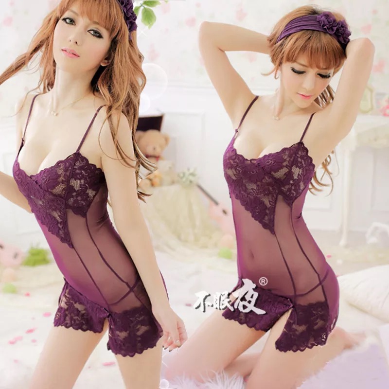 ชุดนอนเซ็กซี่ ชุดนอน ซีททรู ชุดนอนสายเดี่ยว ซีทรู แต่งลูกไม้ สีม่วง เนื้อผ้าเกรดไฮโซ เกรดหรู นุ่มลื่น ยืดหยุ่นได้มาก แต่งลูกไม้ช่วงอกและชาย แบบเซ็กซี่ ไฮโซมากมายเลยคะ