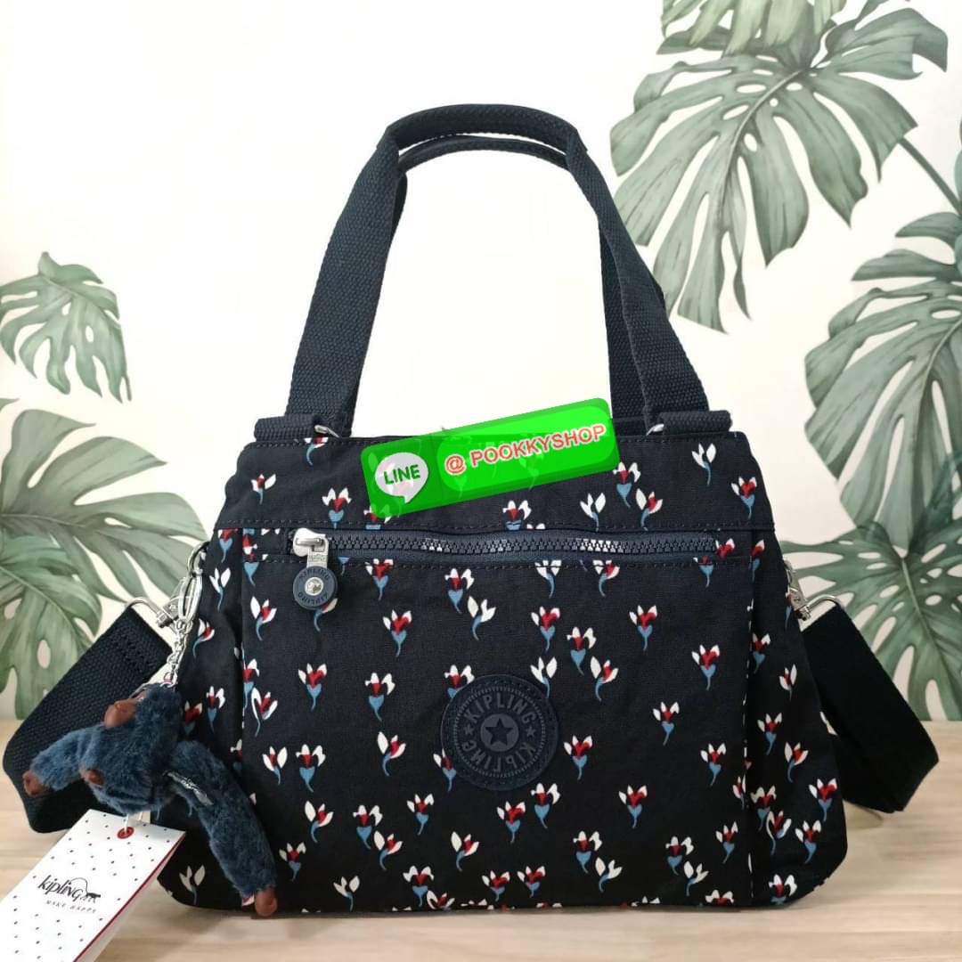 KIPLING ELISE HANDBAG กระเป๋าถือและสะพายไหล่ วัสดุ Nylon +Polyester ขนาดกำลังพอดี จุของได้มาก มีหูจับสองสาย ถือสะดวก น้ำหนักเบา มีช่องซิป ด้านหน้า ช่อง กระเป๋าหลักเปิด-ปิดด้วยซิป มี3 ช่องว่างใส่ของได้จุมากๆ ใส่มือถือได้ กระเป๋าสตางค์ใบยาว และ เครื่องสำอาง