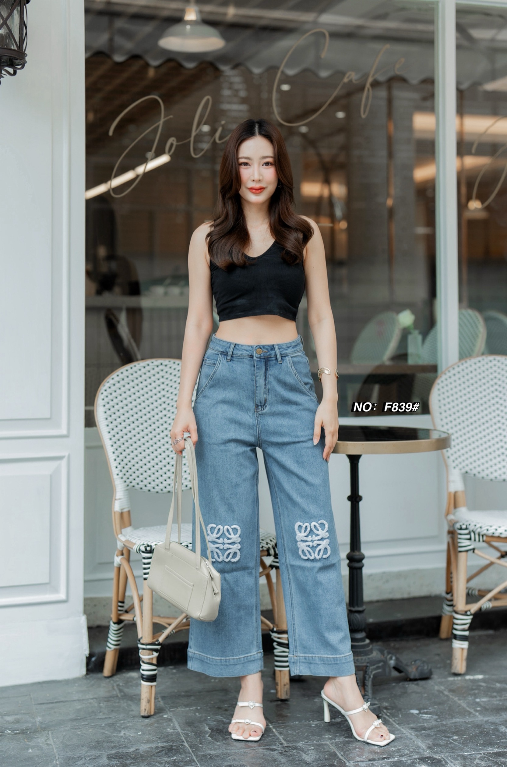 กางเกงแฟชั่น No. RGF839# -กางเกงยีนส์ขา9ส่วน ทรงมาใหม่คะ ทรงนี้ปีนี้มาแรงมากค่ะ ปลายขาเย็บ