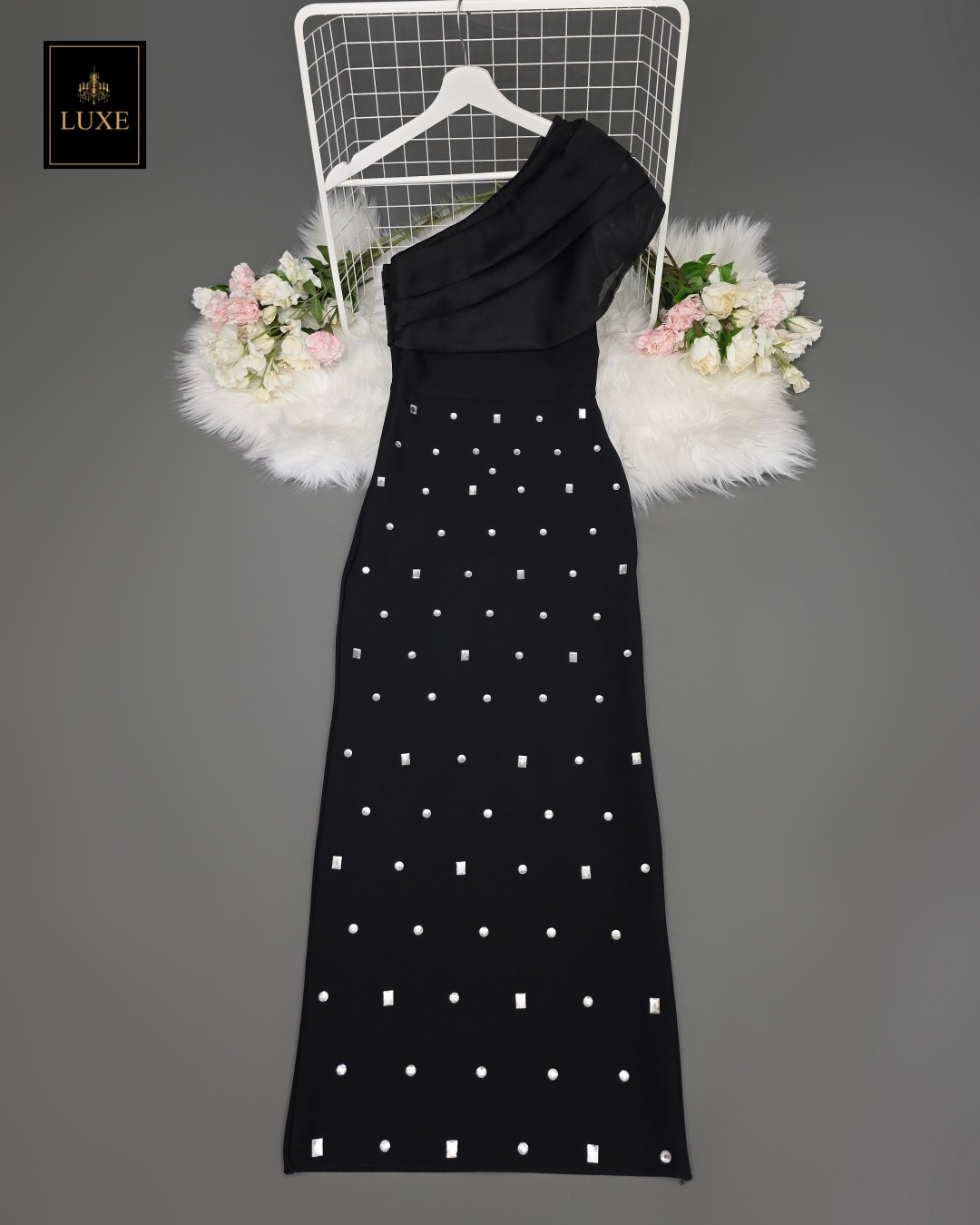 เดรสแฟชั่น เดรสเสื้อไหล่เดียว กระโปรงยาวทรงเข้ารูป