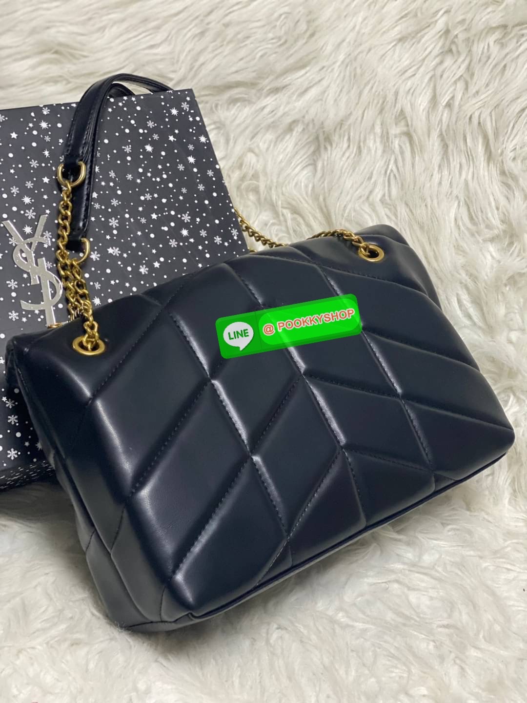 SAINT LAURENT Loulou Puffer Small shoulder bag material: leather internal details: fabric lining, internal zipped pocket colour of fastening: gold tone hardware adjustable chain and leather shoulder strap magnetic fastening