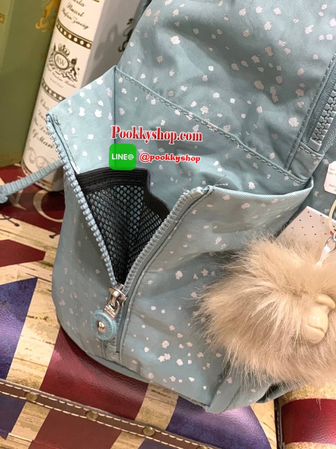 (คล้องเข้ากับกระเป๋าเดินทางได้) Kipling Micah Backpack กระเป๋าเป้สะพายรุ่นใหม่จากkipling ที่มีช่องซิปใช้งานรอบด้าน วัสดุpolyester100% น้ำหนักเบา สายปรับได้ฟรีไซส์เพื่อความคล่องตัว ด้านข้างใส่ขวดน้ำและขยายช่องได้ ภายในกว้าง มีช่องสำหรับใส่โน้ตบุ้ค เป็นกระเ