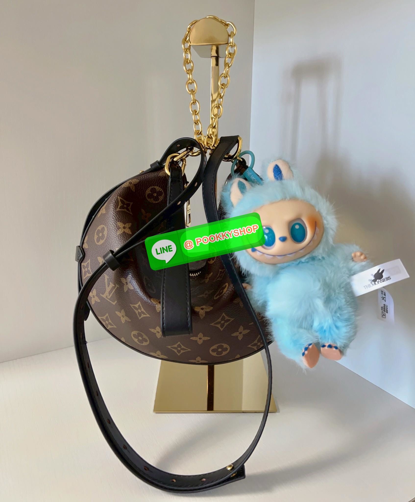 LOUIS VUITTON COOKIE BB MONOGRAM BAG2025🎉🎉 ((vip duty ตปท)) คุณค่าแก่การครอบครอง! กับกระเป๋าดีไซด์สวย เก๋ ทรงพระจันทร์ครึ่งเสี้ยวอันเป็นสัญลักษณ์ของรุ่น