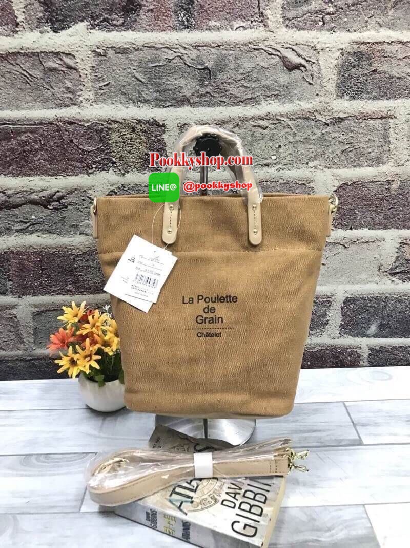 Anello&Legato Largo Canvas Logo mini Tote Shoulder Bag ดีไซน์ล่าสุด ด้วยวัสดุผ้าcanvasที่ช่วยให้กระเป๋ามีน่ำหนักเบา ทรงสวยสง่าด้านก้นเป็นหนัง ใช้งานง่ายสะดวก ใส่มินิไอแพค กระเป๋าสตางค์ได้ เหมาะแก่การใช้ในชีวิตประจำวันทั้งใช้ไปโรงเรียนหรือใช้ไปทำงานก็ได้เช