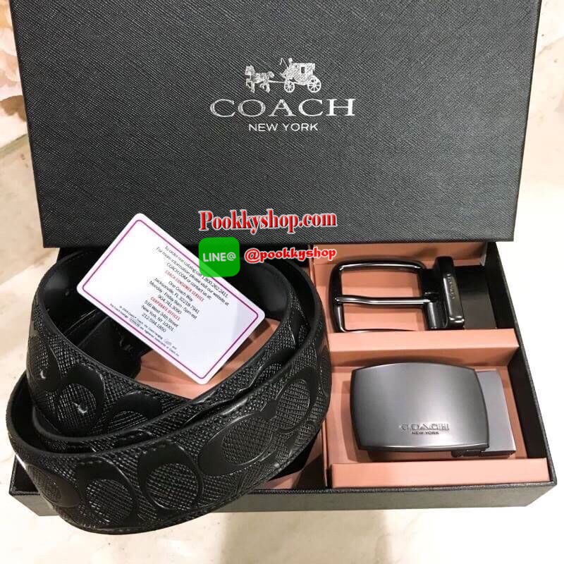 ห้ามพลาดเซทสุดคุ้ม ซื้อ1ได้ถึง2! NEW ARRIVAL! COACH BELT VALUE PACK BOX SET เซทเข็มขัด 2in1 Limited Edition จาก Coachในเซทมีหัวเข็มขัด2แบบ2สไตล์สวยน่าใช้ สายเข็มขัดสามารถกลับด้านใช้ได้2ด้านมี2ลายให้หนุ่มๆสลับใช้ได้ถึง4แบบในเซทเดียวไม่จำเจ สายเข็มขัดปรับระ