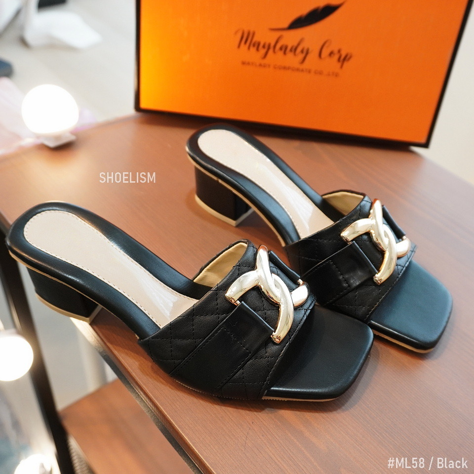 สวยจนต้องร้อง แมกซี่2 โดดเด่นที่อะไหล่ทองสุดเรียบหรู หนังนิ่มมาก สบายเท้า ในราคาสุดคุ้ม บอกเลยว่าน่าโดนทุกสีเลย!! อย่ามัวลังเล เพราะหมดไวมากจ้า