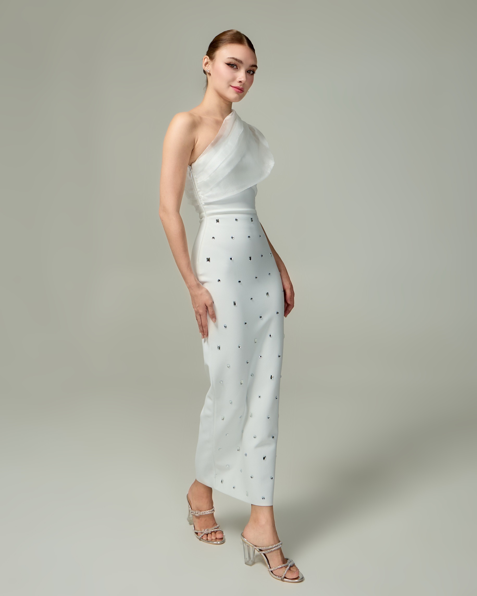 เดรสแฟชั่น เดรสเสื้อไหล่เดียว กระโปรงยาวทรงเข้ารูป