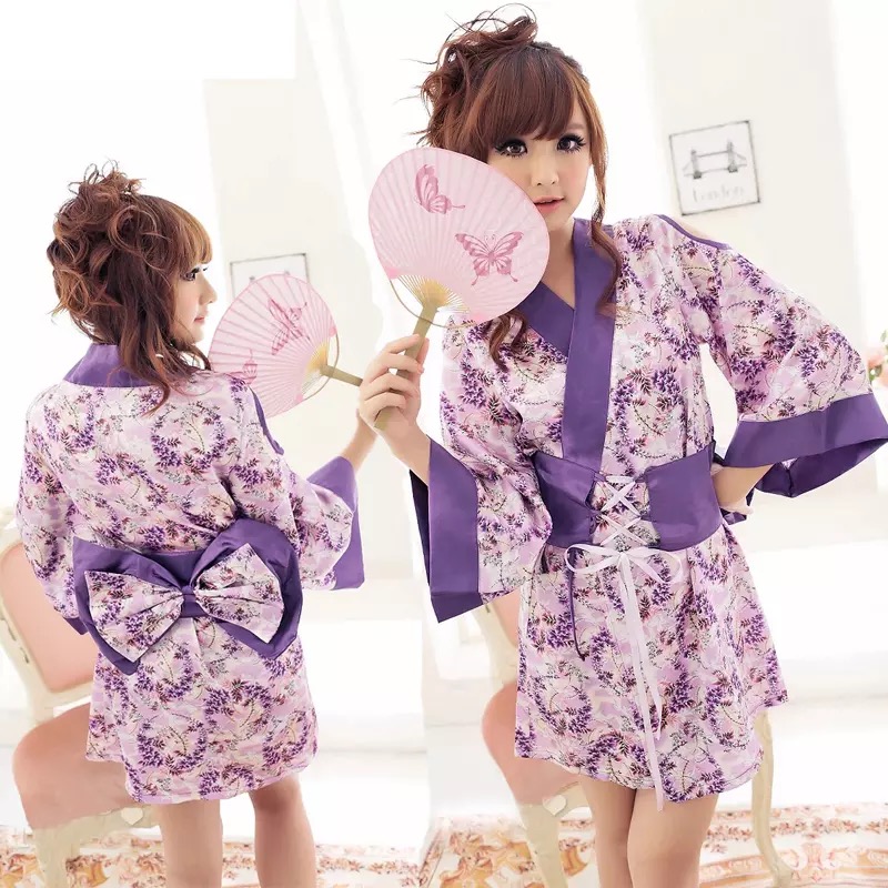ชุดกิโมโนลายดอกสีม่วง แต่งเว้าแขน สีหวาน สวยหรู +G-string เข้าชุด