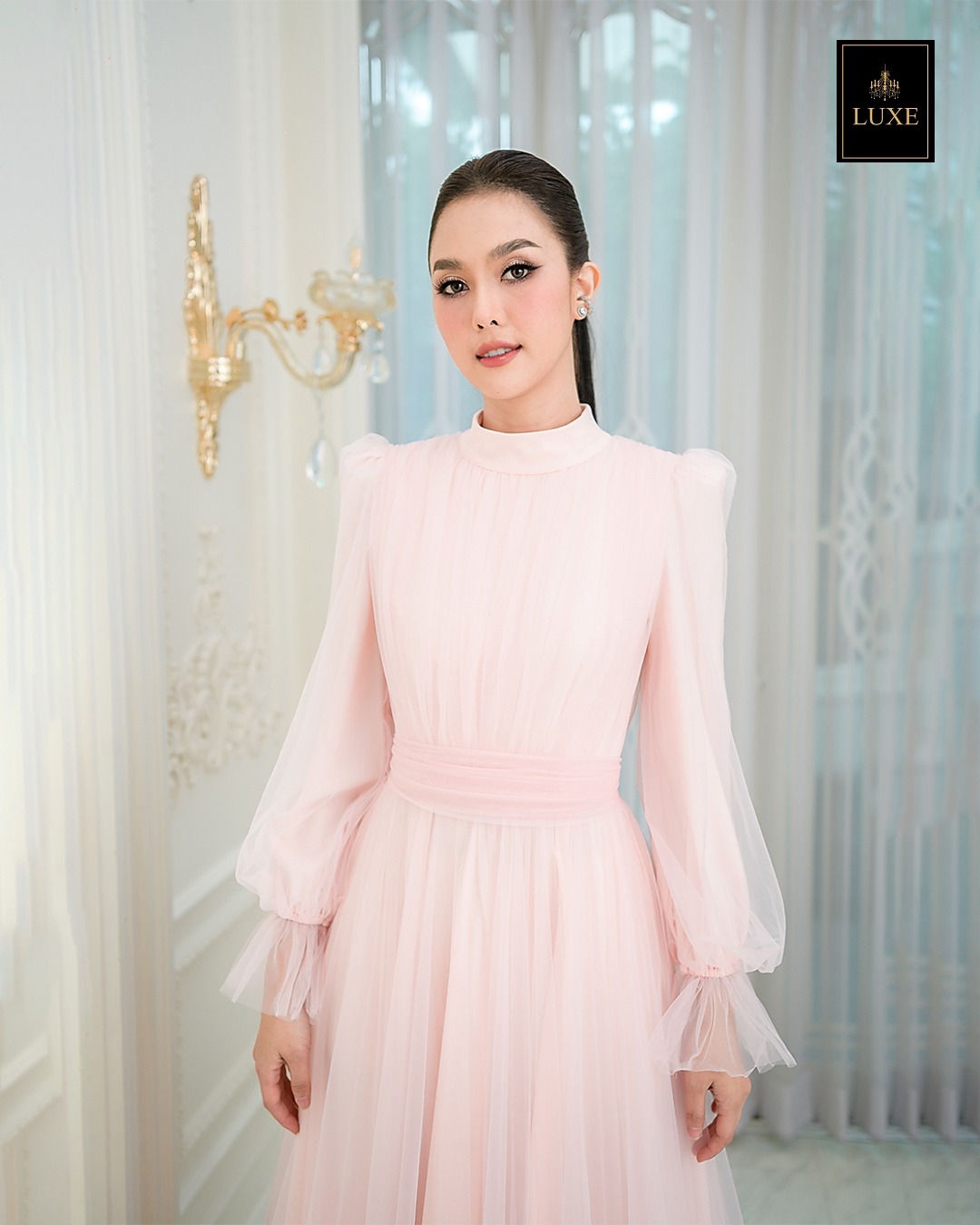 เดรสแฟชั่น แม็กซี่เดรสเสื้อคอปีนแขนยาว กระโปรงบานต่อชายรูดระบายรอบตัว