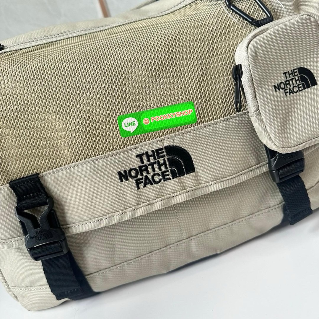 he North Face SUPER MESSENGER BAG L NN2PQ00J BLACK UNISEX 🔖กระเป๋าสะพายข้างมัลติฟังก์ชั่น! ทันสมัยและใช้งานได้หลากหลาย Item ที่ต้องมีเมื่อออกไปข้างนอก! ใช้งานได้จริงและมีสไตล์อเมริกันเทห์สุดๆ สามารถใช้ได้ทั้งผู้หญิงผู้ชาย สะพายไปทำงานไปเรียน เที่ย