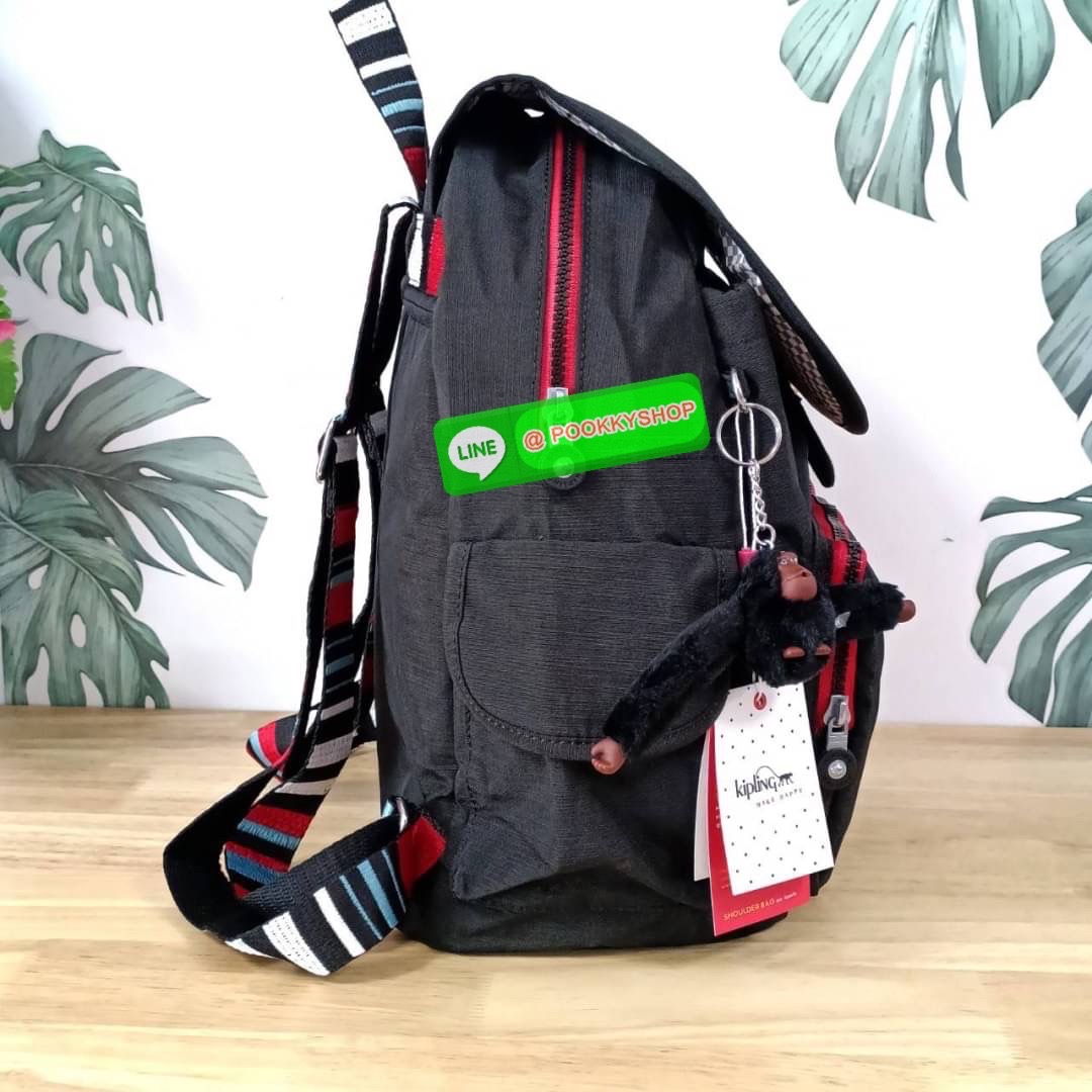 Kipling City Pack Medium Backpack กระเป๋าเป้ Kipling ขนาดกลาง วัสดุ Polyester 100% มีหูหิ้วด้านบน -ด้านหลัง มีซิปหลัง 1ช่องลึก -ด้านข้างมีช่องใส่ของเล็กน้อยทั้ง 2 ด้าน เปิด-ปิด ด้วยกระดุมแม่เหล็ก -ด้านหน้ามีช่องซิปใส่ของแยก 1 ช่อง และ ช่องปรับขนาดด้วยสายล