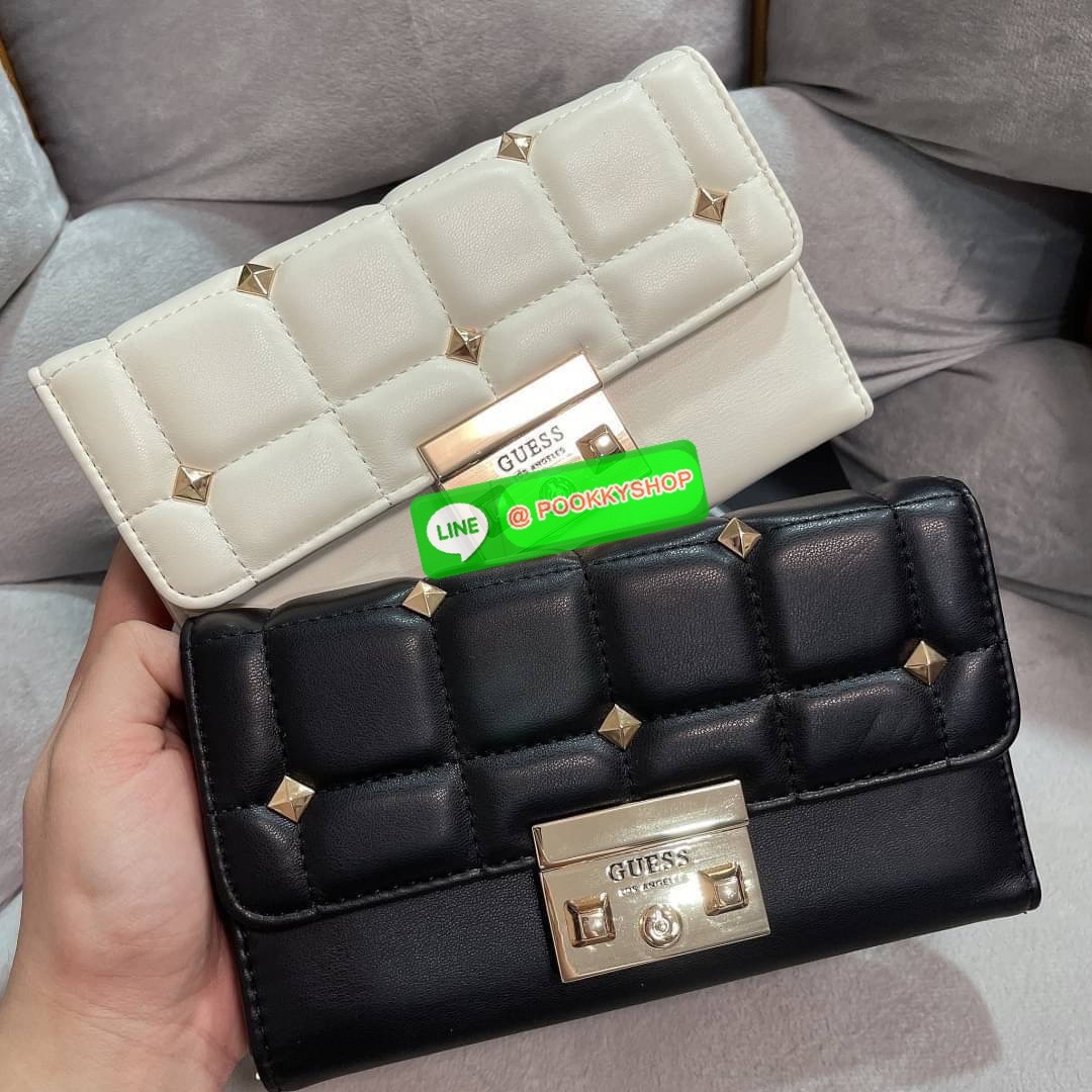 Guess แท้ Outlet กระเป๋าตัง ใบยาว เปิดปิดด้วยกระดุมแม่เหล็ก ใครชอบใส่บัตรได้เยอะ ต้องรุ่นนี้เลย