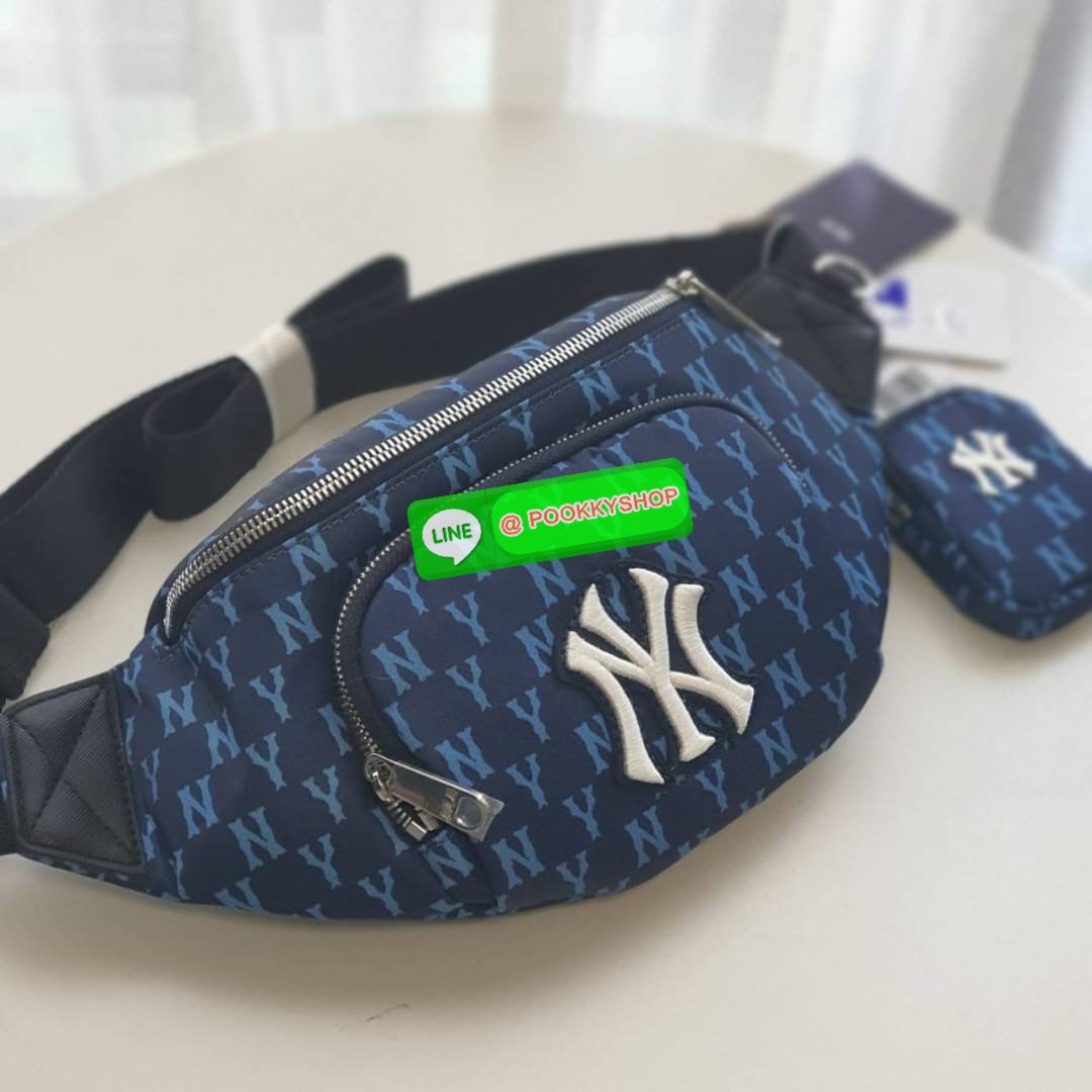 New collection!!! MLB MONOGRAM HIP SACK NEW YORK YANKEES กระเป๋าทรงคาดอก คาดเอว สะพายไหล่ จากแบรนด์ดัง MLB เป็นรุ่นยอดฮิต อีกคอลเลคชั่นที่ขายดี วัสดุ ผ้า NYLON กันน้ำ ด้านหน้าปักโลโก้แบรนด์ อะไหล่แบรนด์ ด้านใน มีช่องซิปแยก 1 ช่อง และ ช่องหลักใหญ่ 1 ช่อง ม