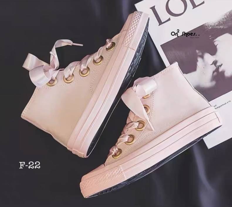รองเท้าผ้าใบหุ้มข้อสไตล์แบรนด์ สายผูกโบว์ งานน่ารักเกาหลีมากกก มี 3 สี