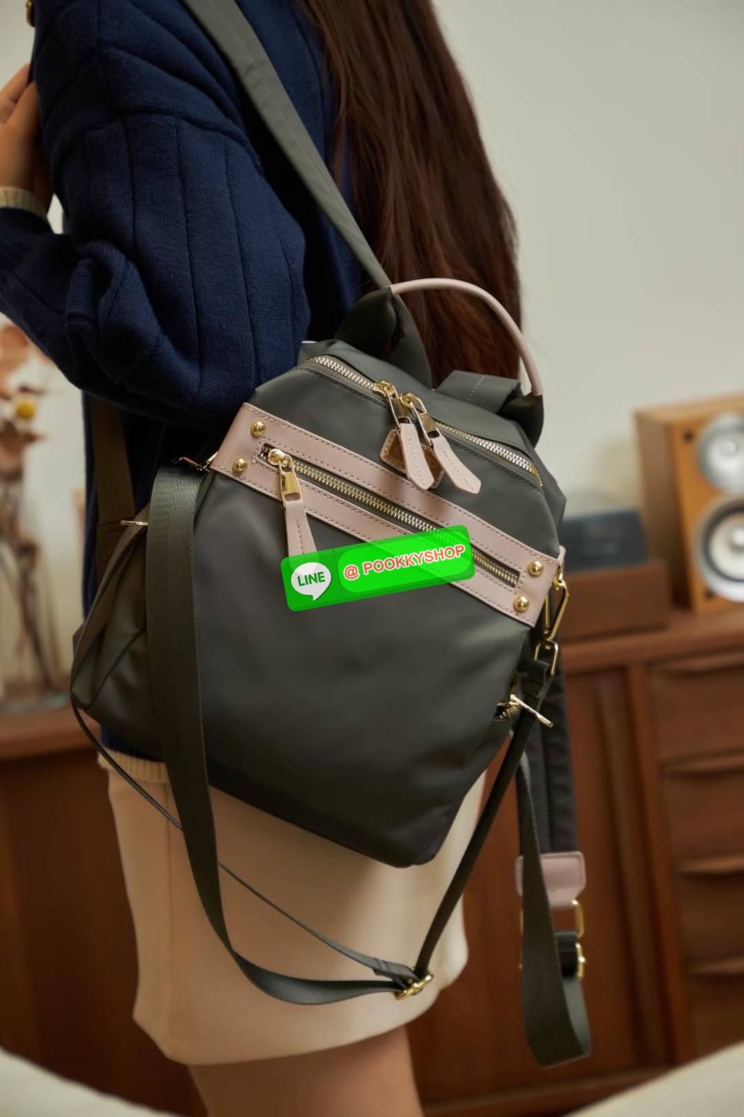 สินค้าขายดี มีสีใหม่มาเพิ่มค่า กระเป๋าเป้จากแบรนด์ KEEP เป้ รุ่น KATE กันเลยน๊า ~ ตัวกระเป๋าขนาดกำลังดี ทำจากไนล่อนนาโนตัดกับหนังไมโครไฟเบอร์ลายเรียบ ด้านหลัง สายสะพายยาว ซับในด้วยฟองน้ำนิ่มๆ ไว้ซัพพอร์ตไหล่ตอนสะพาย ทรงนิ่มไม่แข็งทื่อเวลาสะพายน้า และ ยังม