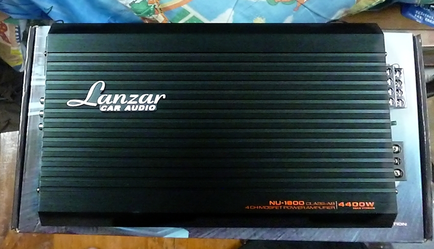 เพาเวอร์แอมป์รถยนต์ 4 ch 4400 W ยี้ห้อ LANZAR
