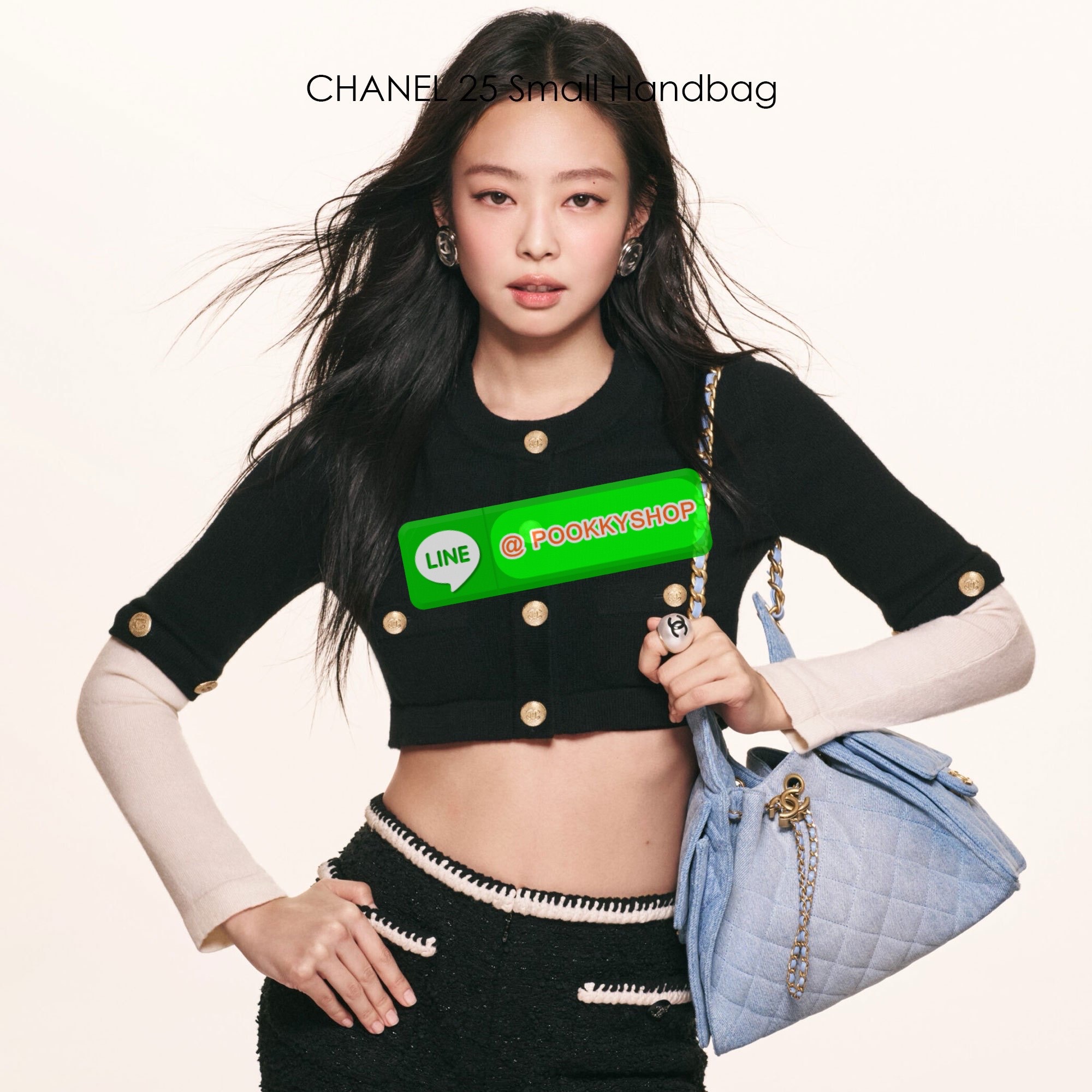 🕊️ พร้อมส่ง | CHANEL 25 Small Handbag กระเป๋าสะพายทรงโฮโบ คอลใหม่ล่าสุด ต้อนรับฤดูกาล SPRING-SUMMER 2025 รูปทรงใช้งานได้จริง จุของได้ ถือเก๋ๆ เอวี่เดย์ลุค บอกเลยว่าดีไซน์เก๋มาก สาวๆ เตรียมพุ่งตัวก่อนใครได้เลย ราคาสุดคุ้มที่นี่ที่เดียวค่า