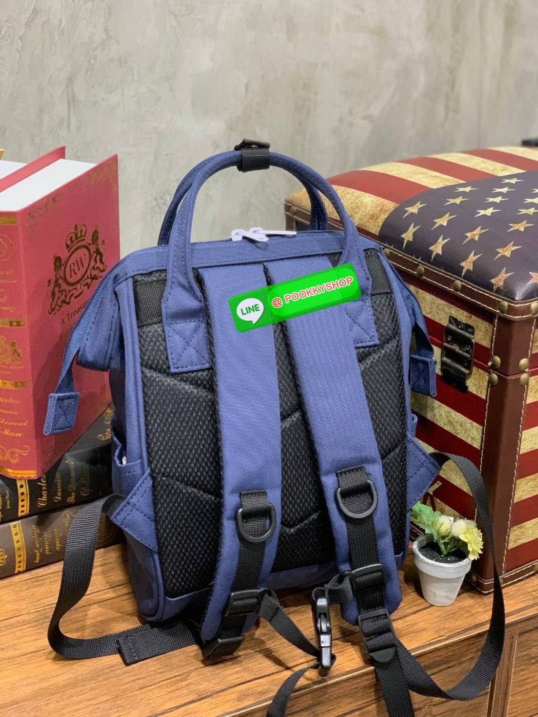 ANELLO x Peanuts Backpack (Size Kids) os-s043 ได้ Collaboration หรือเป็นการร่วมงานกับตัวการ์ตูนสุดคลาสสิคอย่าง Peanuts มานำเสนอโดยเอาคาแลคเตอร์ ในการใช้ชีวิตประจำวัน ที่เหมาะสม มาวางบนตัวกระเป๋า กระเป๋า anello (อเนลโล่) กระเป๋าเป้แบรนด์ของญี่ปุ่น ที่มีเอก