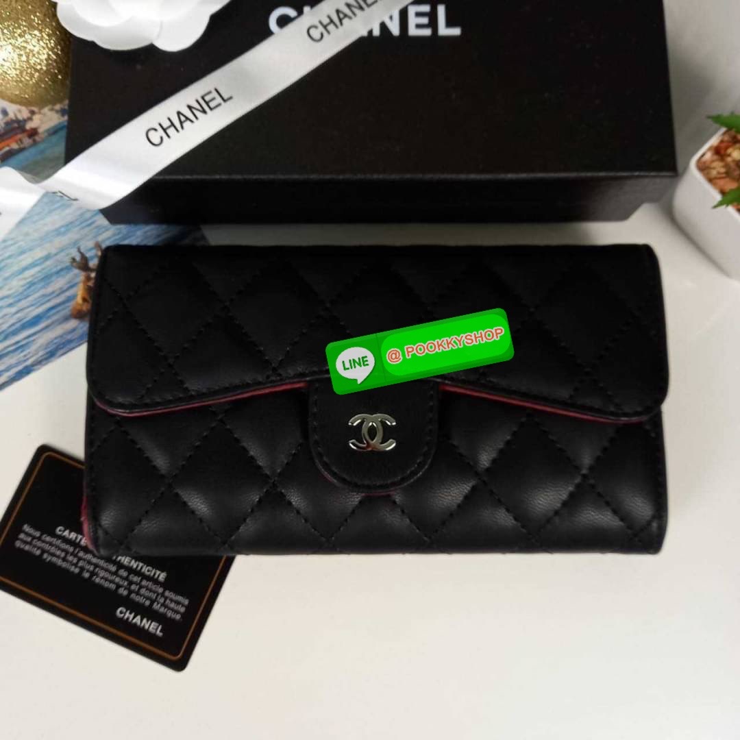 CHANEL ZIP LONG WALLET (CH366) VIP GIFT WITH PURCHASE (GWP) พรีเมี่ยมกิ้ฟ Limited Edition จาก CHANEL Duty Free **กระเป๋าสตางค์ใบยาว แบบพับ 3 ตอน ใช้งานแบบจุใจมาก ทรงสวย หรูหราอย่างมีระดับ ขนาดเหมาะมือ หยิบจับง่าย ภายในมีช่องใส่บัตร ธนบัตร และสามารถใส่เหรี