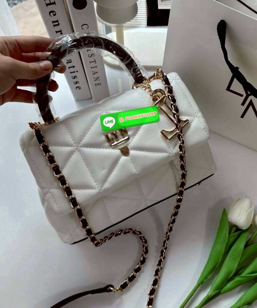 กระเป๋า LYN รุ่นหูจับ มีสายสะพายยาว +ตัวห้อย รุ่นโคโค่ COCO