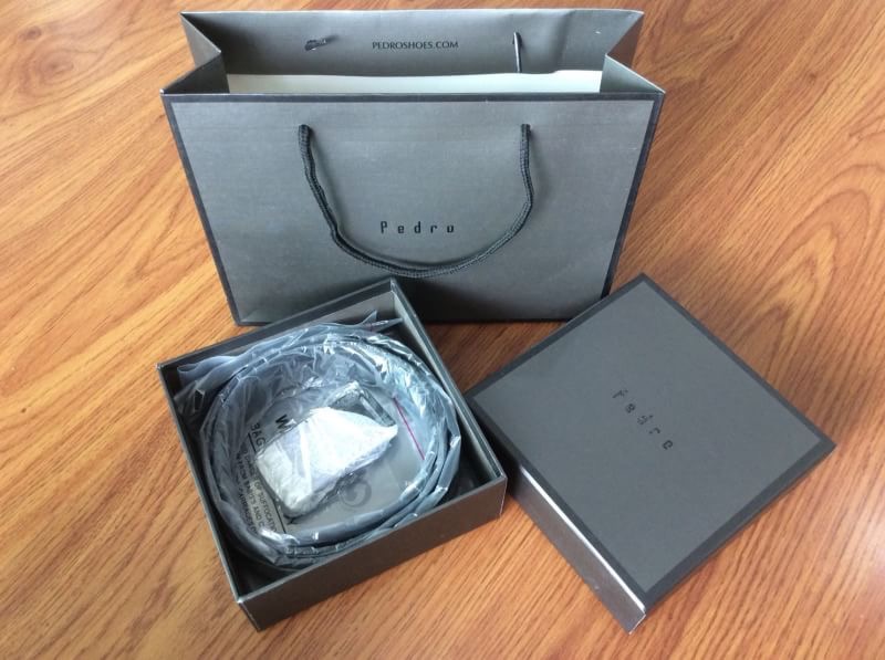 DON'T MISS! PEDRO MEN LEATHER BELT (Free Size) เข็มขัดหนังรุ่นใหม่ล่าสุดจาก PEDRO MEN หัวเข็มขัดโลหะอะไหล่ดำ แบบเรียบ โลโก้แบรนด์ที่หัวเข็มขัด คุณภาพดีตามแบบฉบับของแบรนด์ สายเข็มขัดหนังเรียบสีดำ สายปรับใช้เข้าได้กับทุกชุด มาพร้อมกล่องและถุงกระดาษแบรน