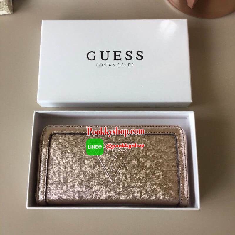 Guess Wallet Baldwinpark bag กระเป๋าสตางค์ใบยาวจาก GUESS วัสดุ Saffiano PVC คุณภาพดี น้ำหนักเบา ด้านหน้าประดับด้วยโลโก้แบรนด์สุดหรู เปิดปิดกระเป๋าด้วยซิปรอบสะดวกใช้ ภายในมีช่องซิปสำหรับใส่เหรียญ มีช่องใส่บัตรหลายช่อง หัวซิปปั้มแบรนด์ สามารถใส่มือถือ iphon