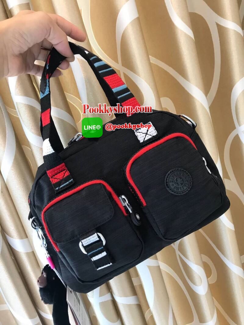 Kipling ka PU Lin casual Mini handbag กระเป๋าถือและสะพาย คอลเลคชั่นสไตล์มินิสุดน่ารักจากKiping วัสดุpolymidd100%มีช่องให้ใช้งานทั้งภายนอกและภายใน ใส่ของจุกจิกได้เยอะ รวมถึงกระเป๋าสตางค์แบบยาว แยกได้เป็นสัดส่วน มาพร้อมสายสะพายถอดและปรับความยาวได้ฟรีไซส์ ปร