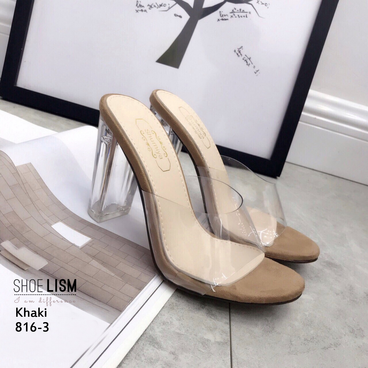 รองเท้าส้นสูง ส้นอะคลิลิก สวยหรู น่าใส่สุดๆ เป็นรองเท้าส้นแก้วที่อินมาก ใส่แล้วเชิดเลิศ ไปอีก 3 โลก มีความหรู ดูแพง ส้นแก้วยอมนางเลยคู่นี้ pu ใสๆใครว่าบาดเท้า เกรดนี้ พรีเมี่ยมจัดเต็ม ถ่ายจากสินค้าจริง