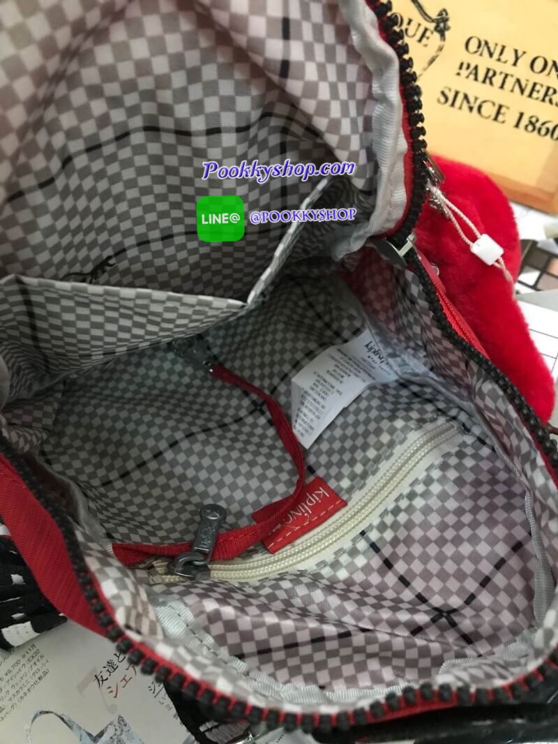 kipling alber solid Convertible mini backpack (HD7349) กระเป๋าเป้ขนาดมินิ สไตล์3in1 ที่สามารถถือ/สะพายข้างหรือเป็นเป้ก็ได้ มีช่องซิปใช้งาน2ช่อง ภายในแบ่งเป็นช่องเล็กใส่ของจุกจิก ด้านหน้าเพิ่มช่องเล็กเปิดปิดด้วยกระดุมแม่เหล็ก มาพร้อมพวงกุญแจลิงขนปุกปุยและส