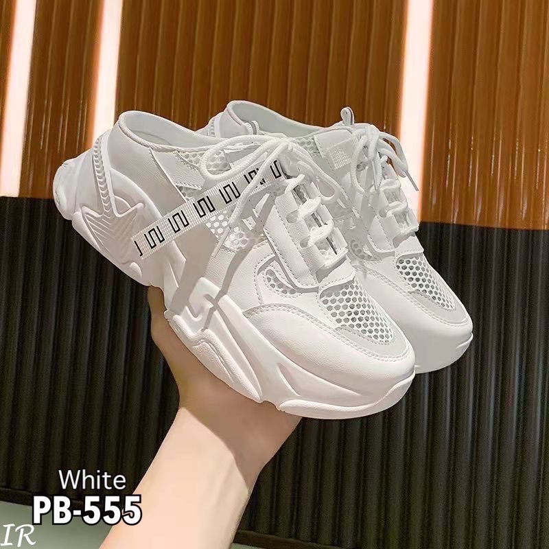 แบบขายดีมาก!!! พร้อมส่ง งานนำเข้า ผ้าใบโกงความสูงแบบสวมเปิดส้นใส่ง่ายมากค่า พื้นนิ่ม รองพื้นถอดได้ สูง 1.5 นิ้ว งานดี ใส่สวย การันตีจ้า