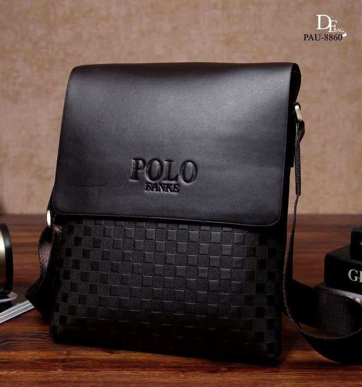 สินค้าพร้อมส่ง PAU-8860 กระเป๋าแฟชั่นสะพายผู้ชายนำเข้า Style POLO วัสดุหนัง PU อย่างดี ปิดกระเป๋าด้วยซิปและแถบแม่เหล็ก มาพร้อมสายสะพายปัก POLO FANKE ปรับระดับได้ มีช่องใส่ของด้านในและมีช่องซิปด้านหลัง งานสวยค่ะคุ้มราคา เหมือนรูปเป๊ะค่ะ